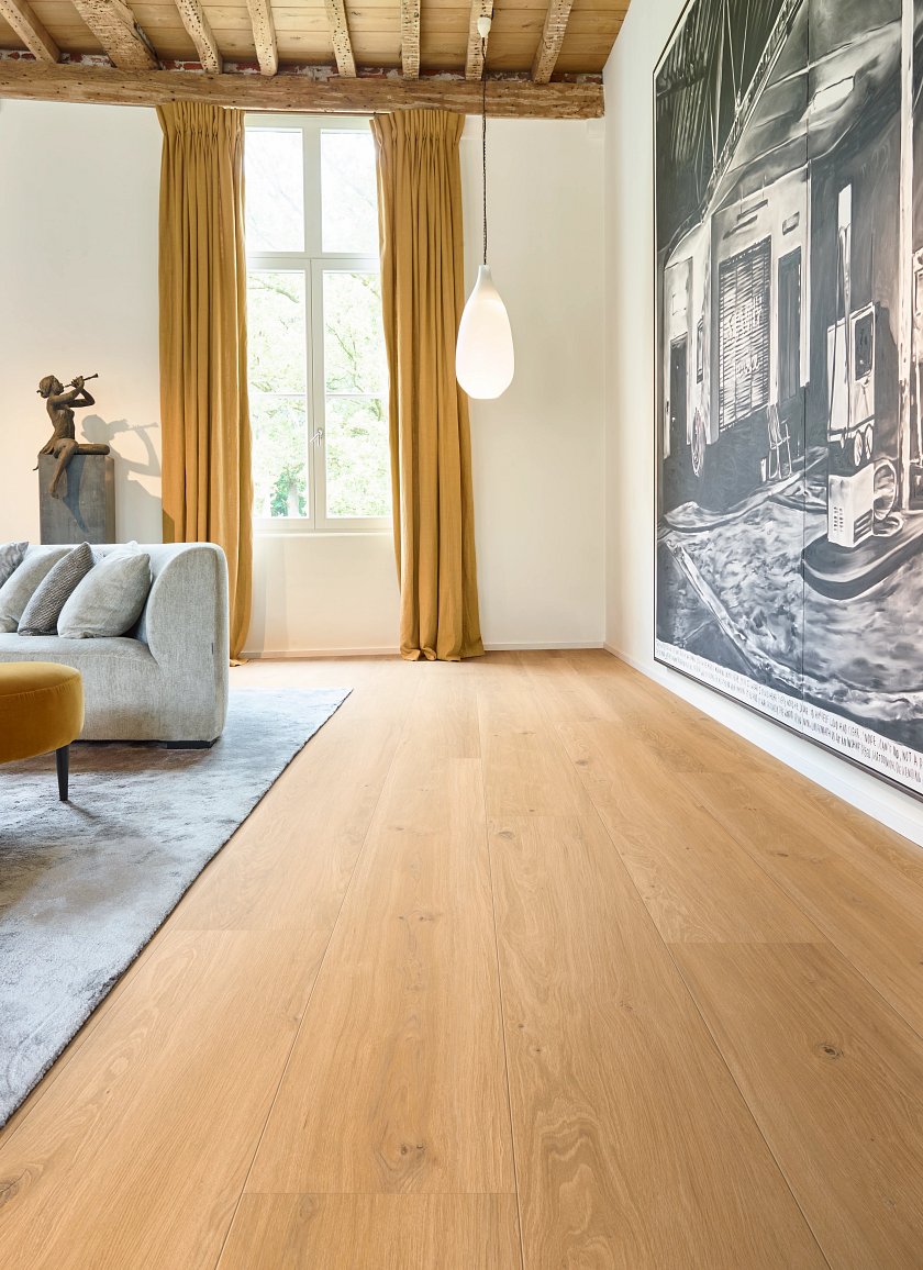 UU006 04358 ROOM